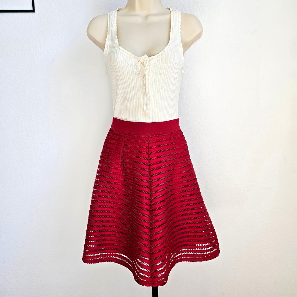 H&M A-Line Bright Deep Red Mid Thigh Skirt Size XS, Extra Small